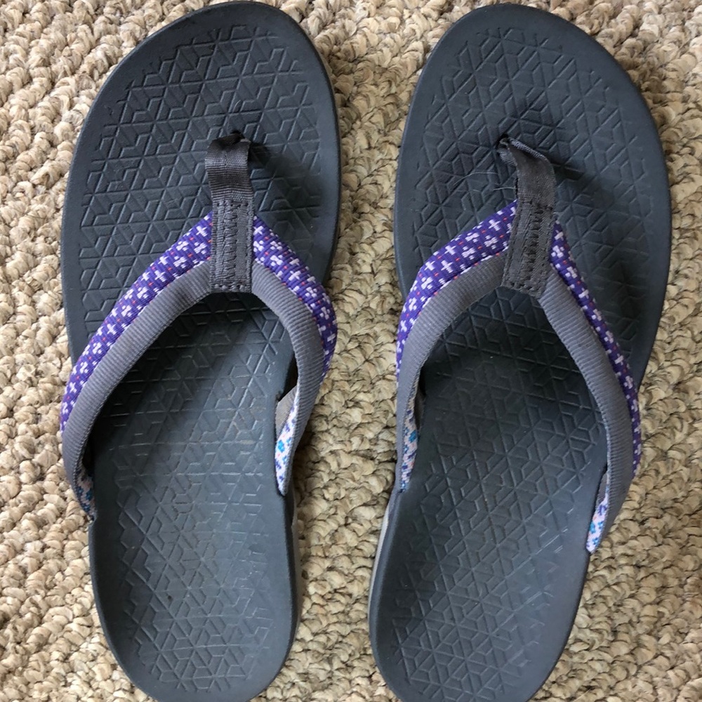 Chaco flip flops